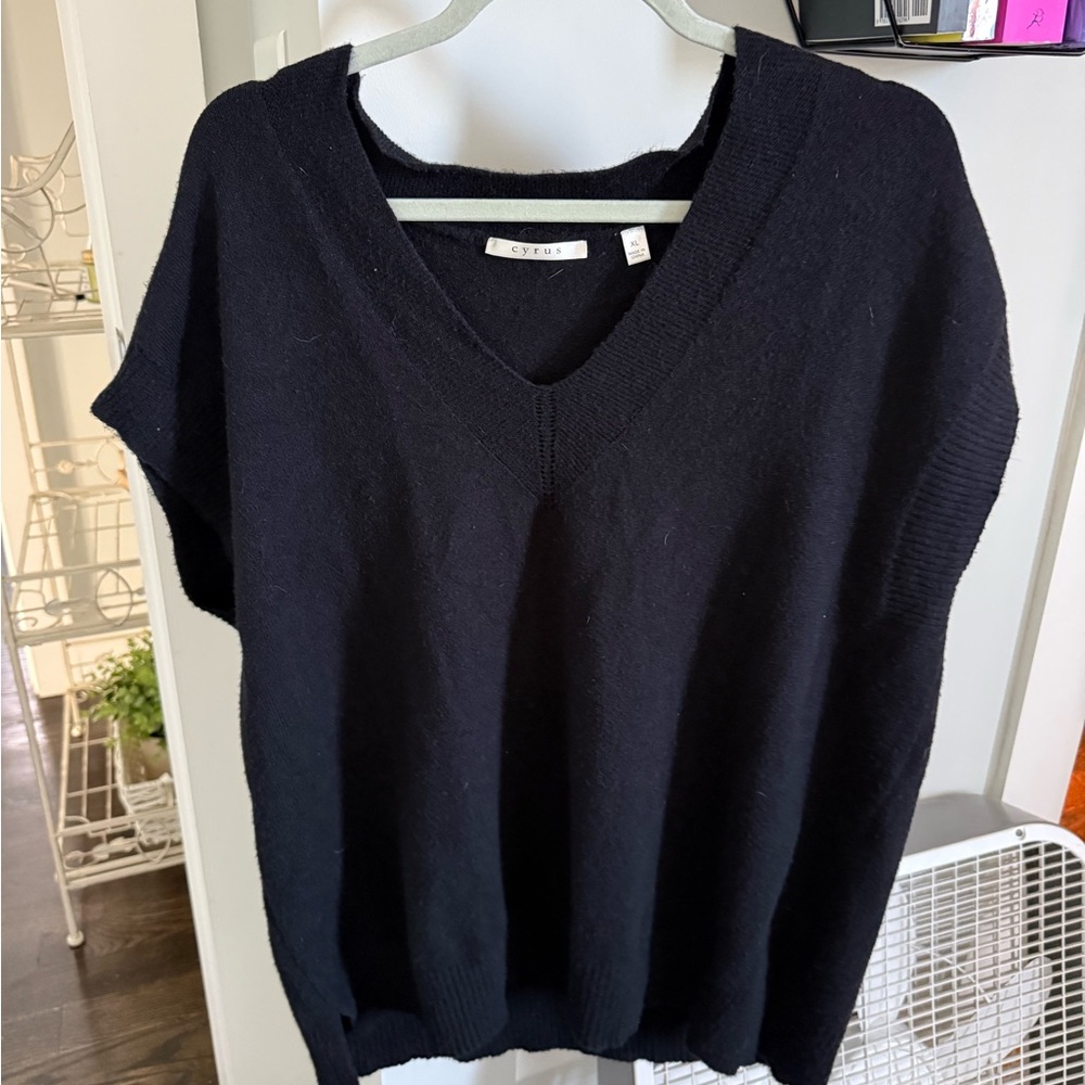 CYRUS Black Women's Sweater